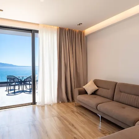 Alpaso 3* Σαράντα